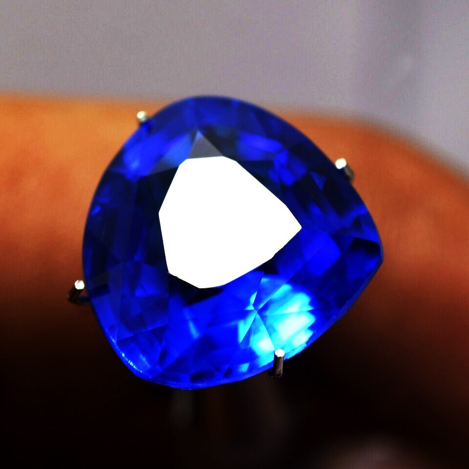 Stunning Blue Sapphire Natural Pear Cut 12-13 Ct Loose Gemstone CERTIFIED JM153