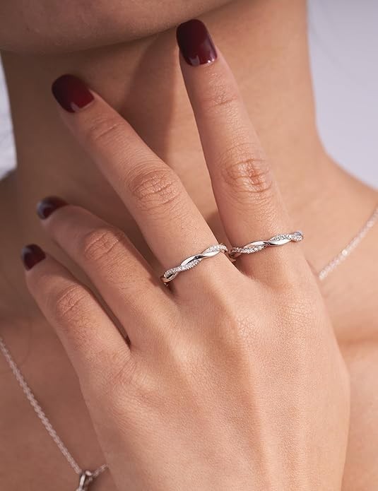 Women Classic Jewelry Ring Exquisite Twisted Ring Engagement Round Eternity Band