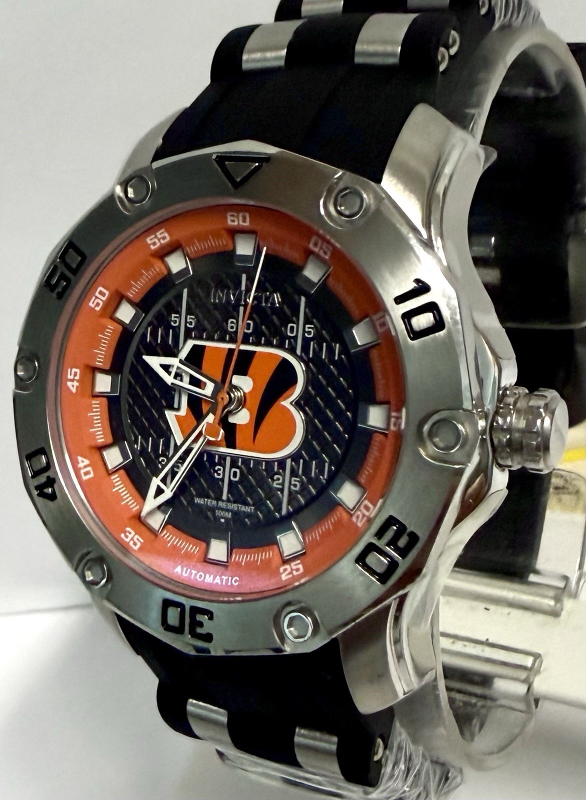 50mm & 38mm Auto His & Hers BENGALS-NFL| Black Football Field Dial Invicta Watch