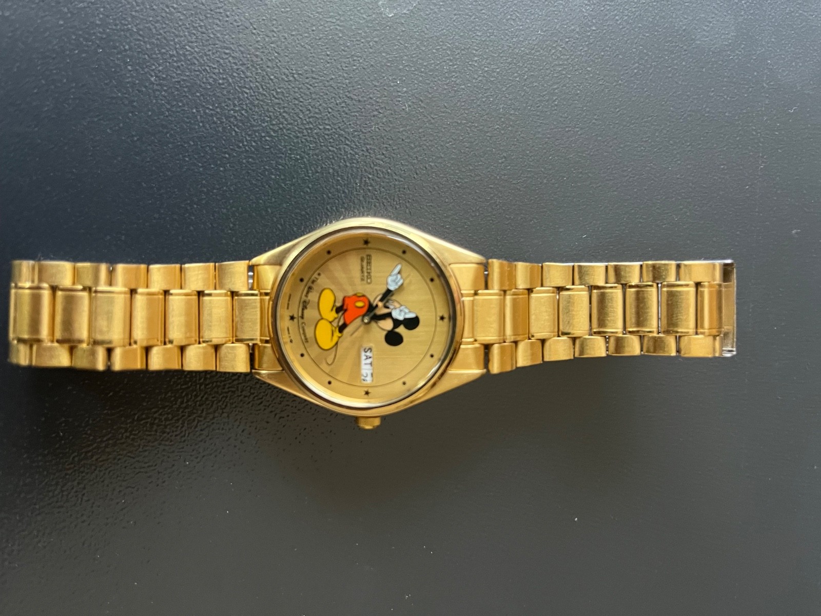 mens seiko 1980s gold Mickey Mouse watch