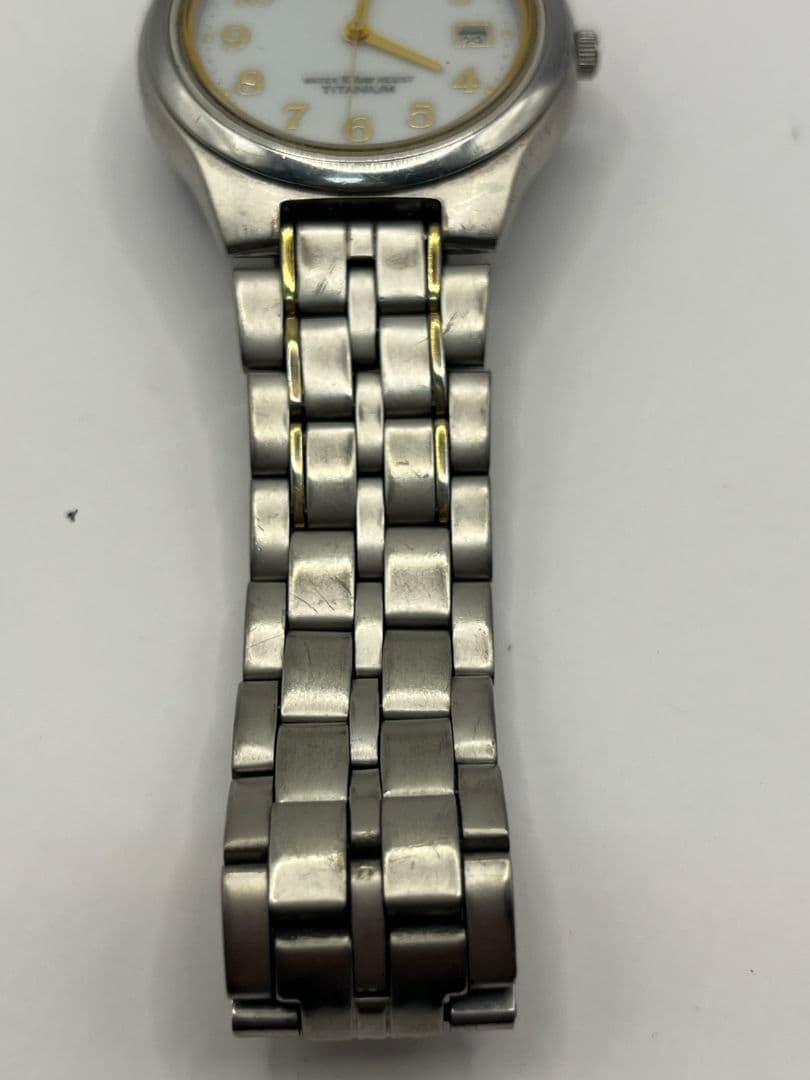 [Junk] Citizen Eco-Drive Titanium Solar B810 Made in Japan
