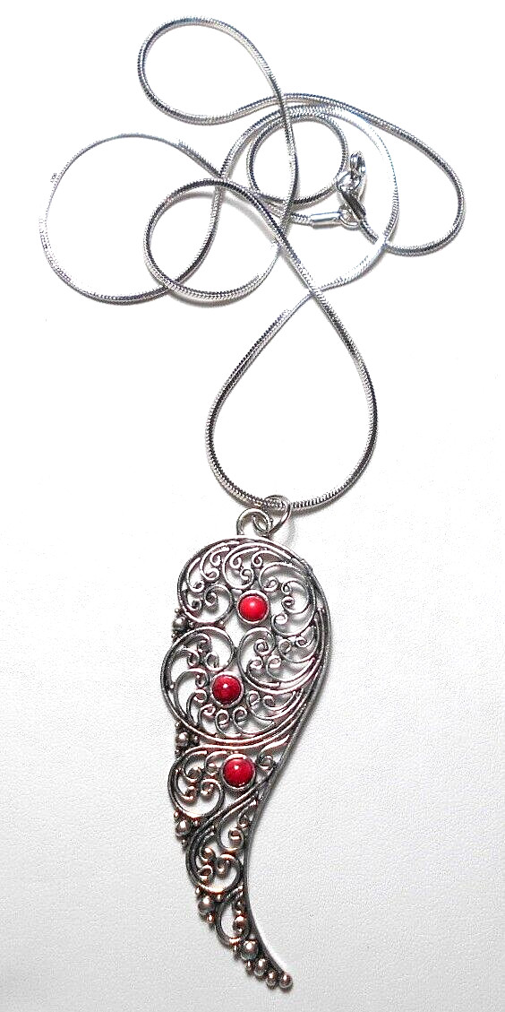 85mm silver wing pendant with Red Cabochons, 29″, 74cm Snake chain (2D2)