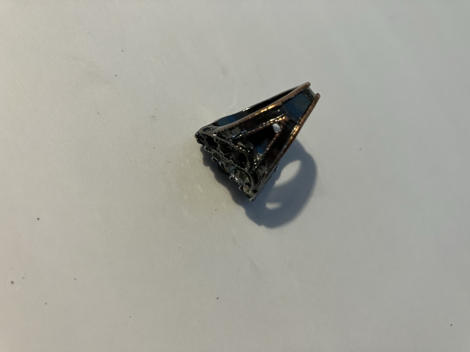 Brown Metal Cocktail Ring With Black & White Stones Size 7