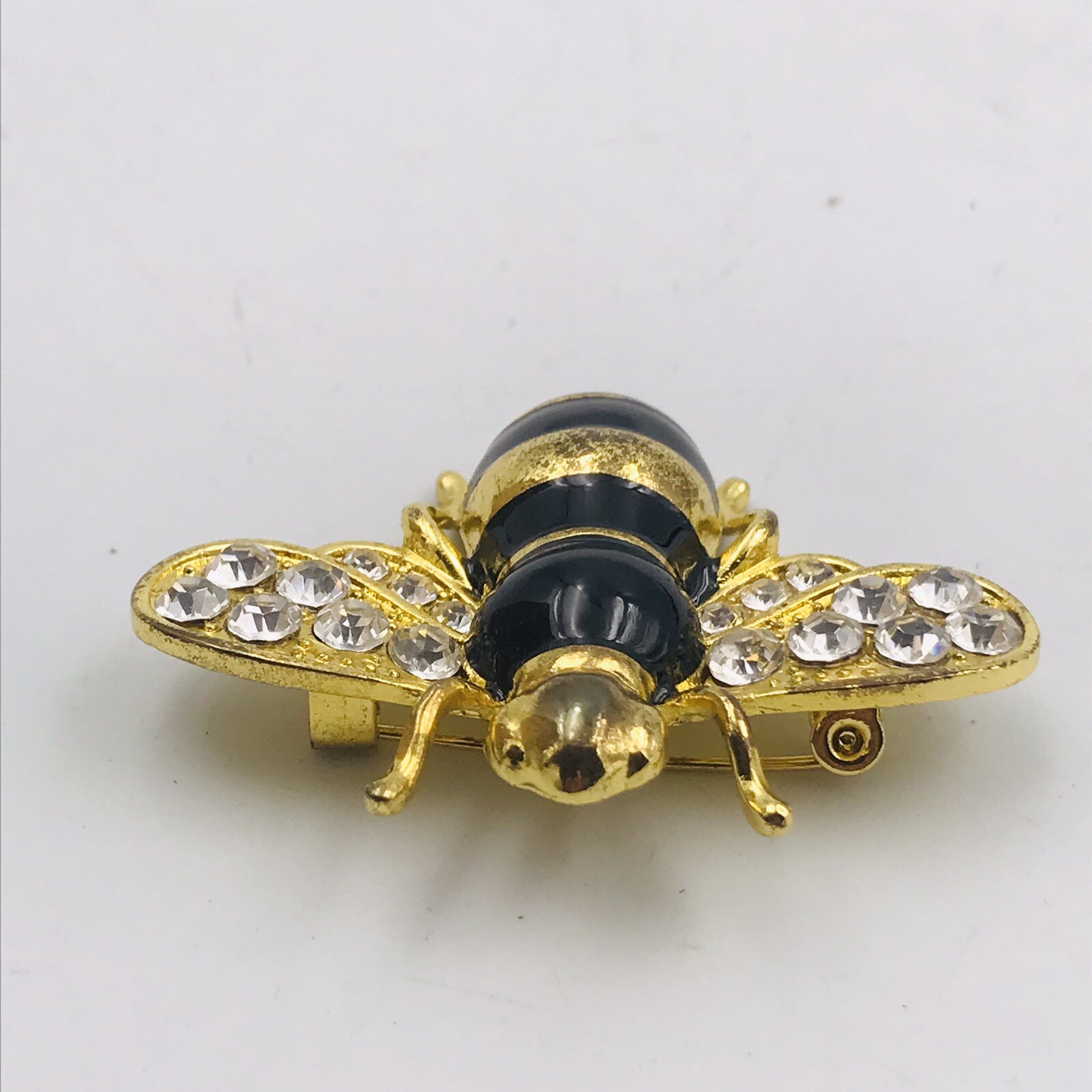 New Izzy & Liv Bumble Bee Brooch Pin Rumble With The Bee w/ Pouch 1.5″ x 2″