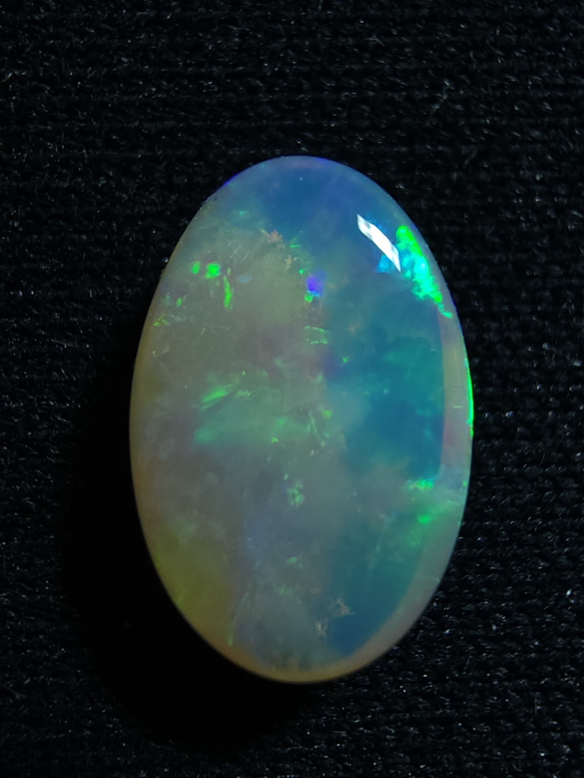 Natural Australian Lightning Ridge Opal 0.90c Radiant Green & Yellow