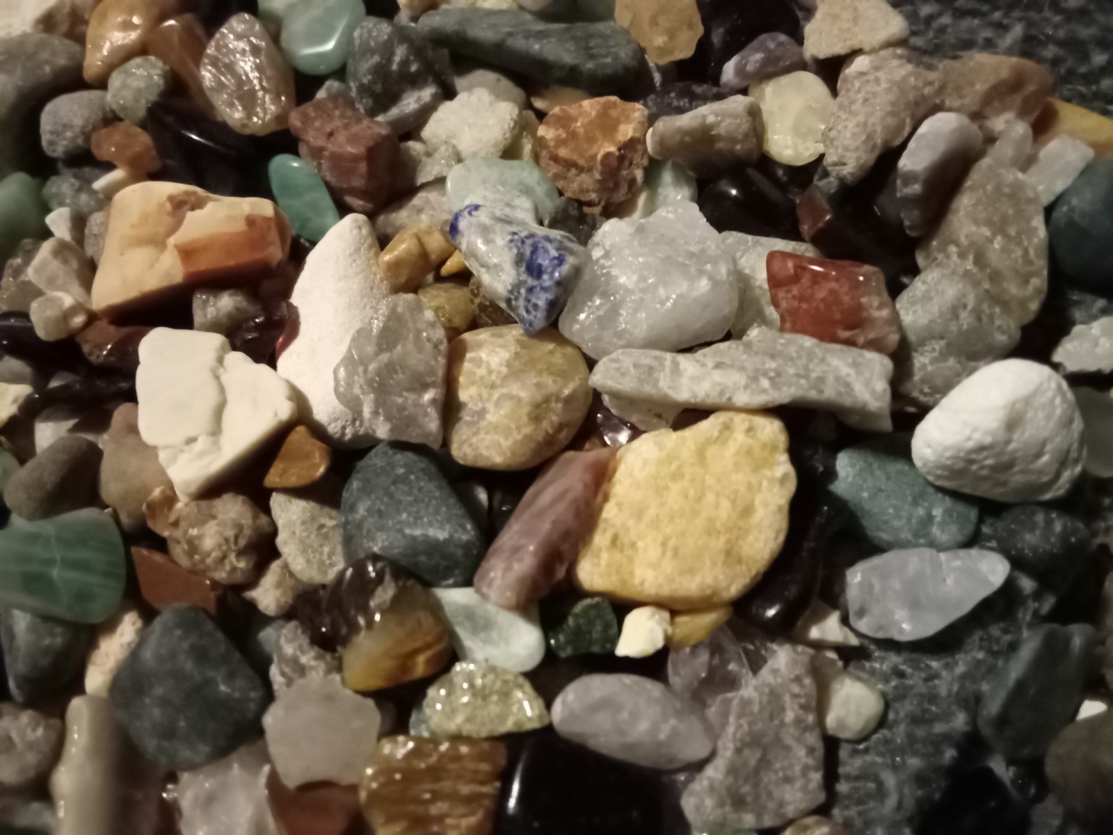 200g Mixed Gemstones