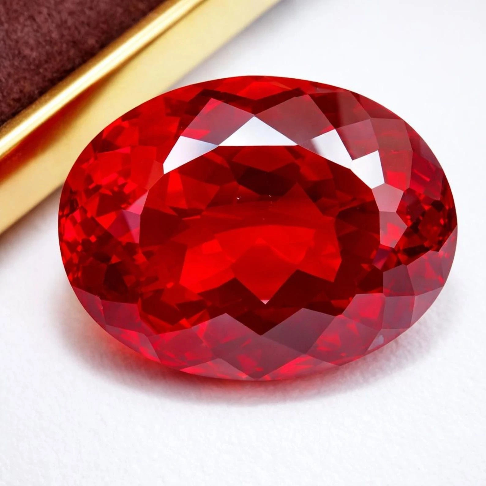 20.00 Ct+ Natural Flawless Myanmar Red Painite Oval Cut Loose Certified Gemstone