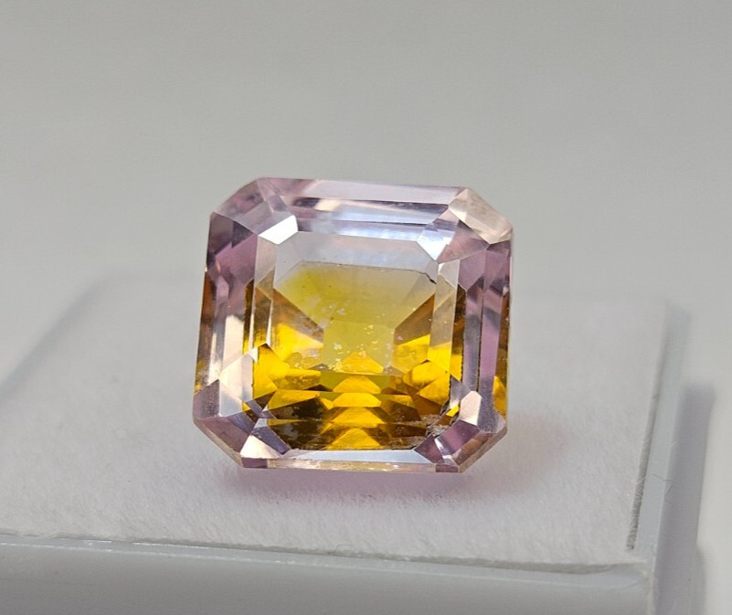 Pitambari Sapphire 10+ Ct Asscher Cut Bi-Colour Natural Certified Loose Gemstone