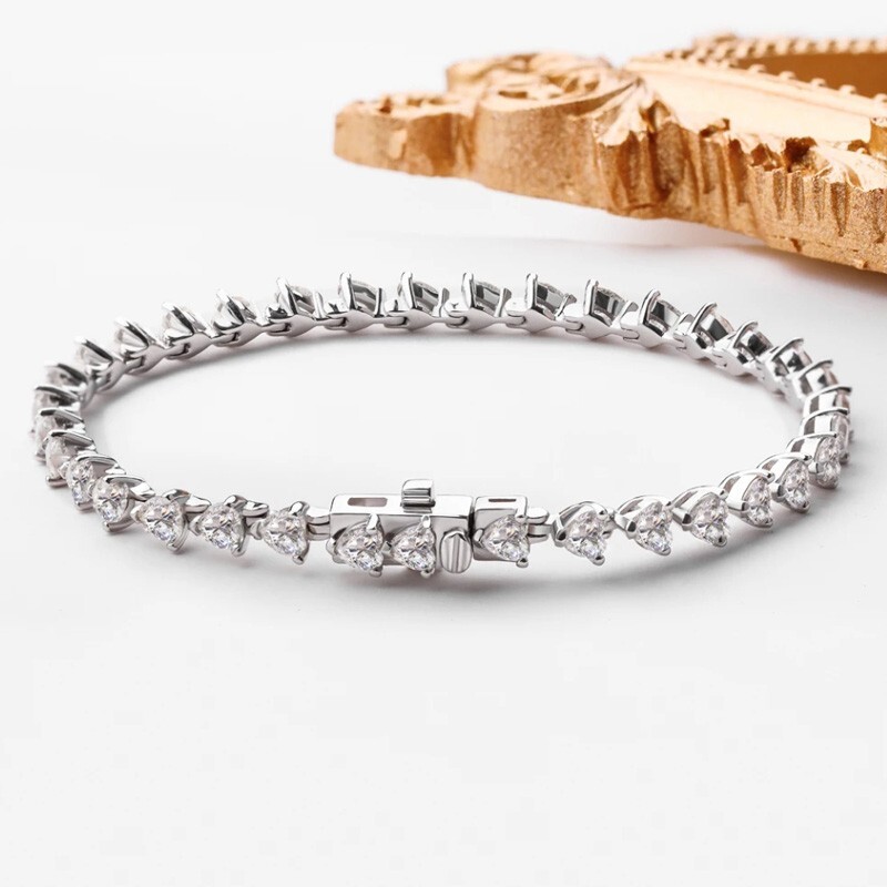 Full D VVS1 Real Heart Cut Moissanite Tennis Bracelet Chain 925 Sterling Silver