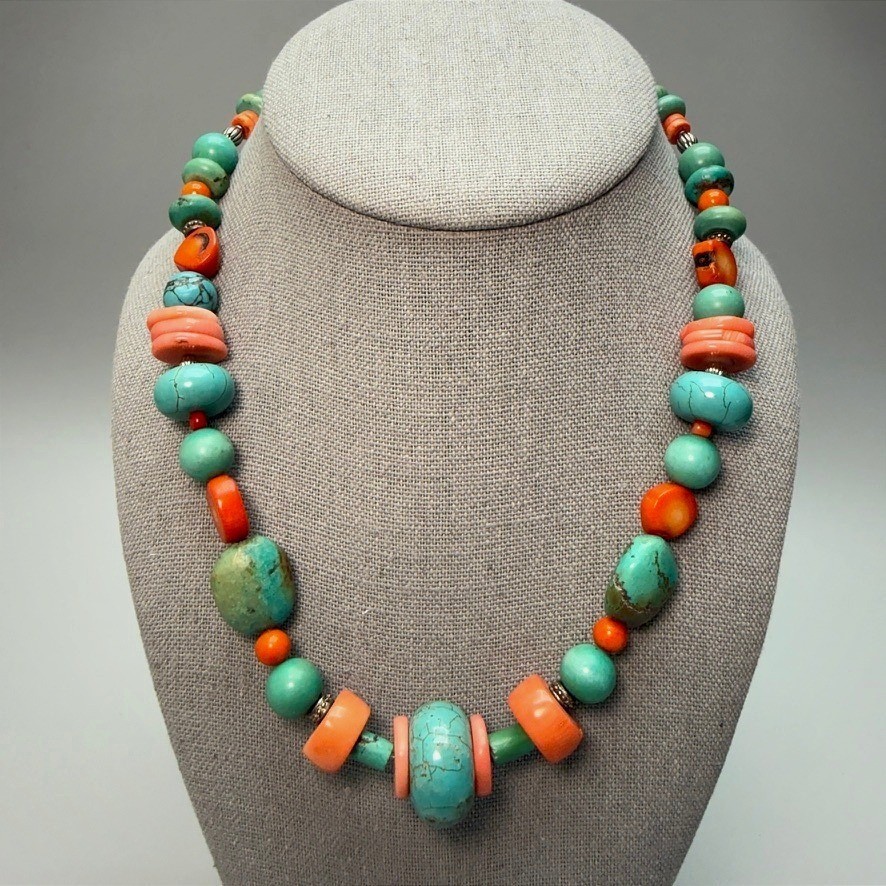 Turquoise Coral Dyed Howlite Bead Necklace 17″ Southwestern Chunky