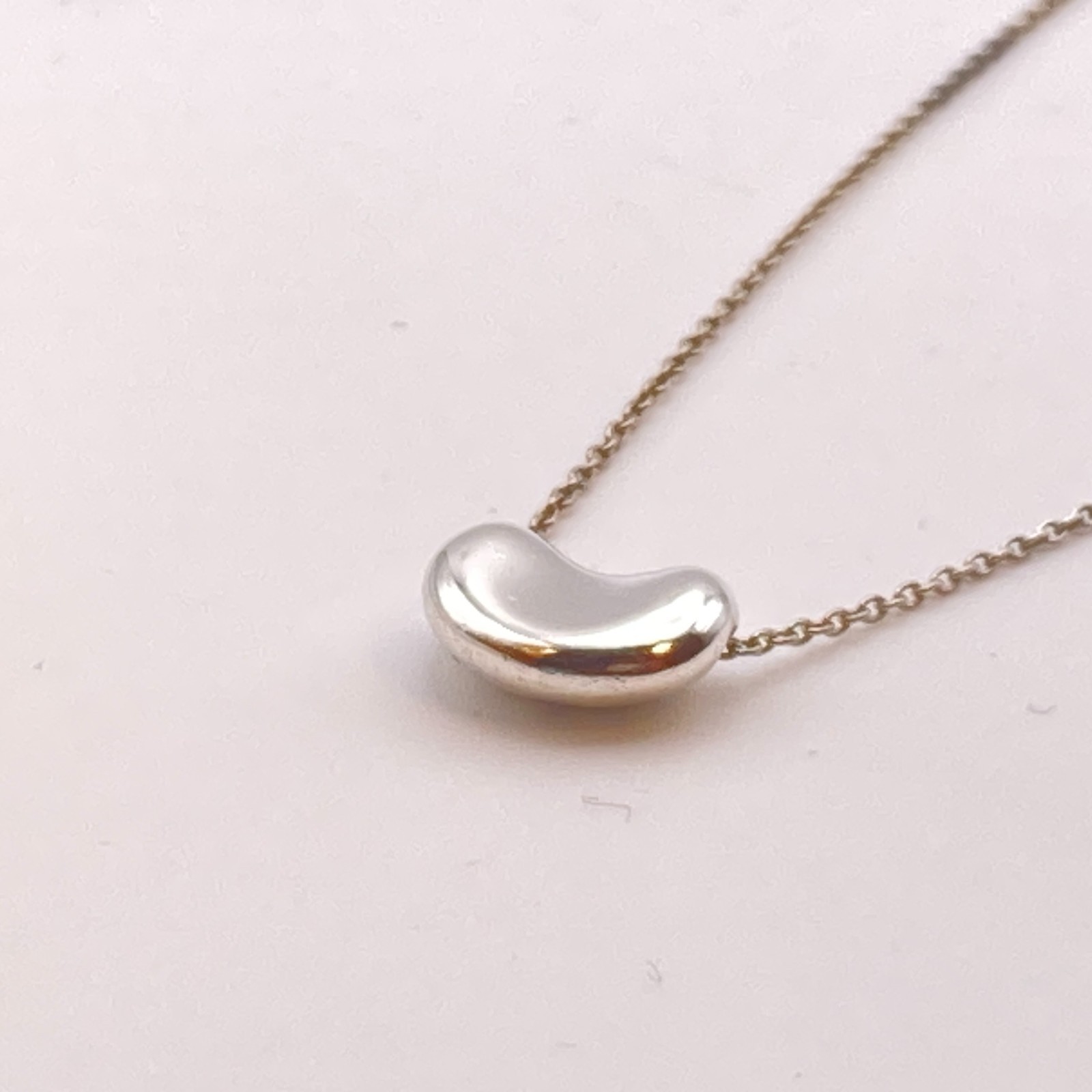Tiffany & Co. 11mm Bean Pendant Necklace 16″ Silver 3.0g