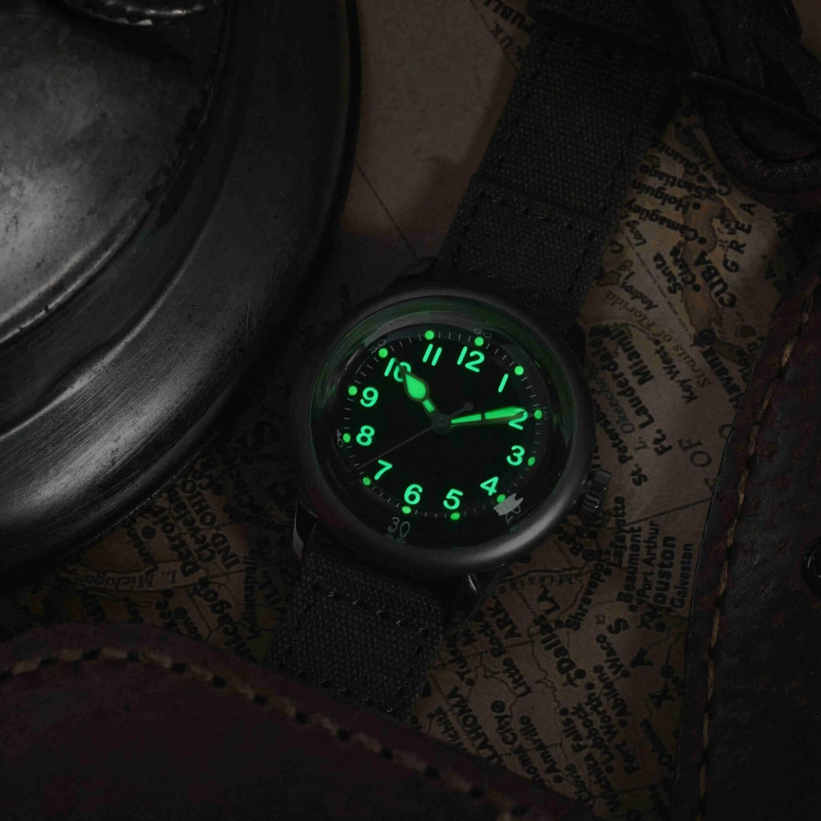 THORN Classic Military Pilot A-11 Titanium NH35 Automatic 200m Watch C3 36mm A11