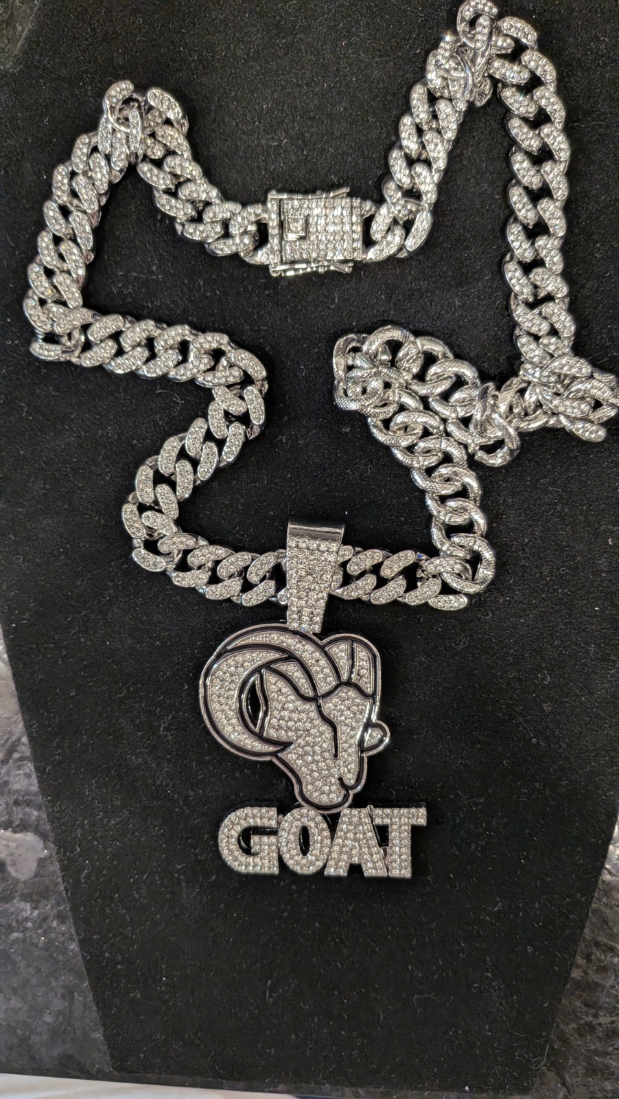 Iced Out RAM Head GOAT Pendant & Cuban Chain Set – Silver Plated – CZ Stones