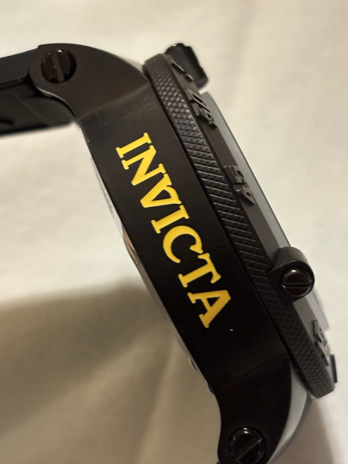 Invicta Subaqua Noma III Men’s Swiss Made Quartz Watch Black/Yellow model 10185