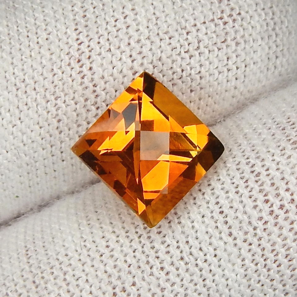 2.5ct VVS Vivid Orange Citrine Natural Earth Mined Unheated Faceted Princess