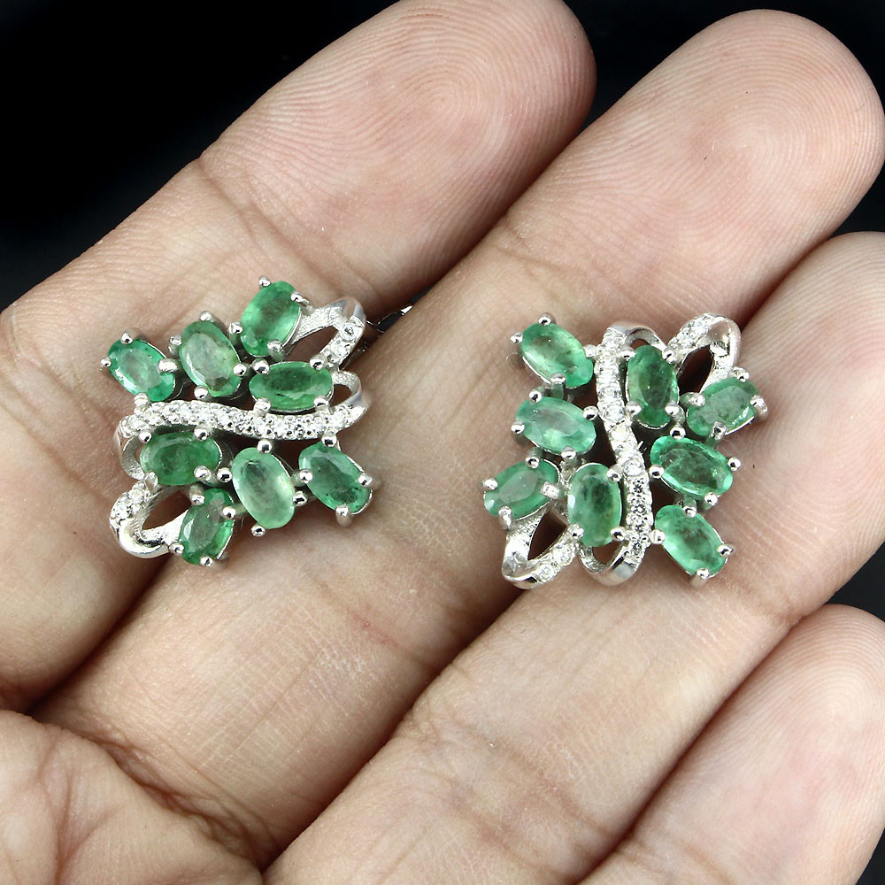 Natural GEM Transparent TOP RICH Green Emerald ,W. Cz 925 Silver HUGGIE Earrings