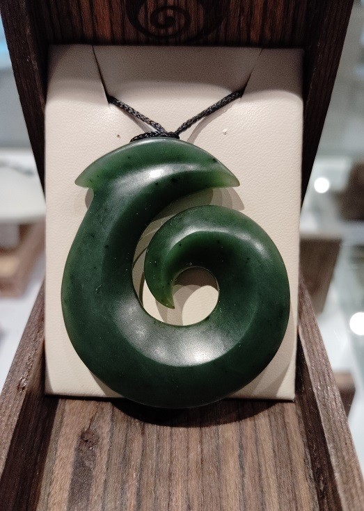 New Zealand Jade traditional koru Matt Large size pendant 59mm L Unisex