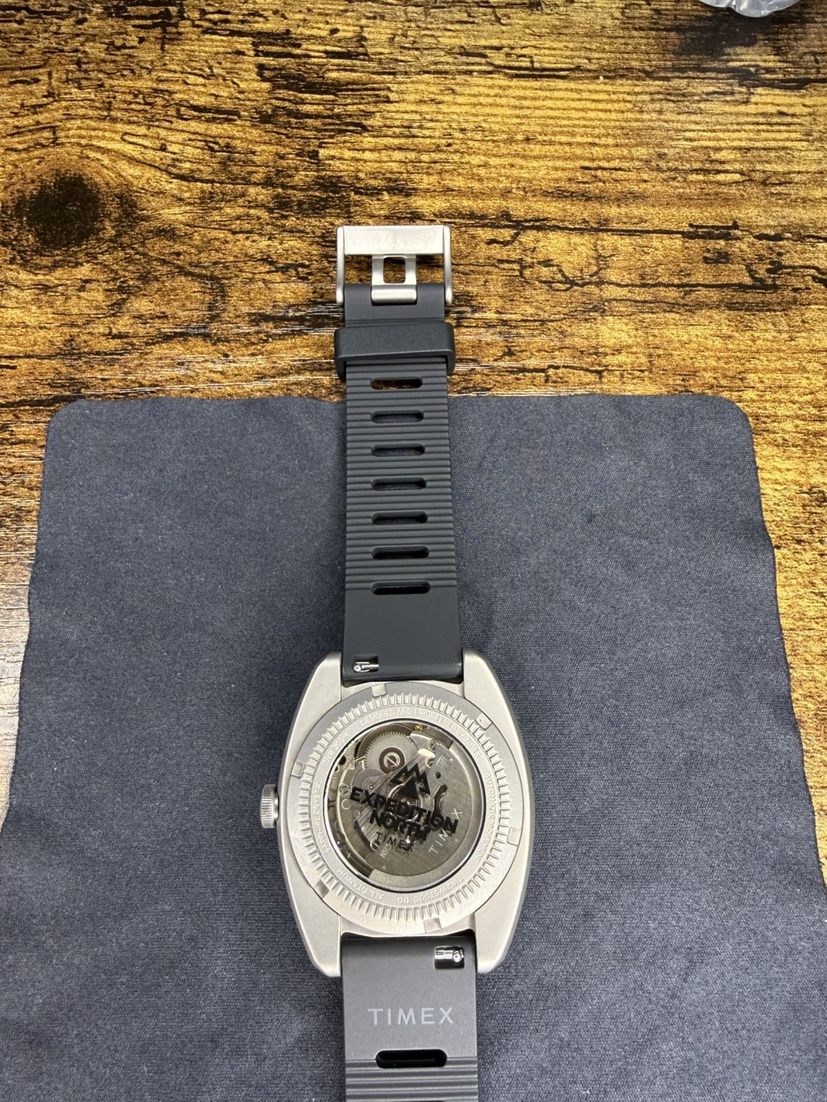 Timex Men’s Expedition GMT Titanium Automatic 41mm Watch, TW2W53000 (Excellent)