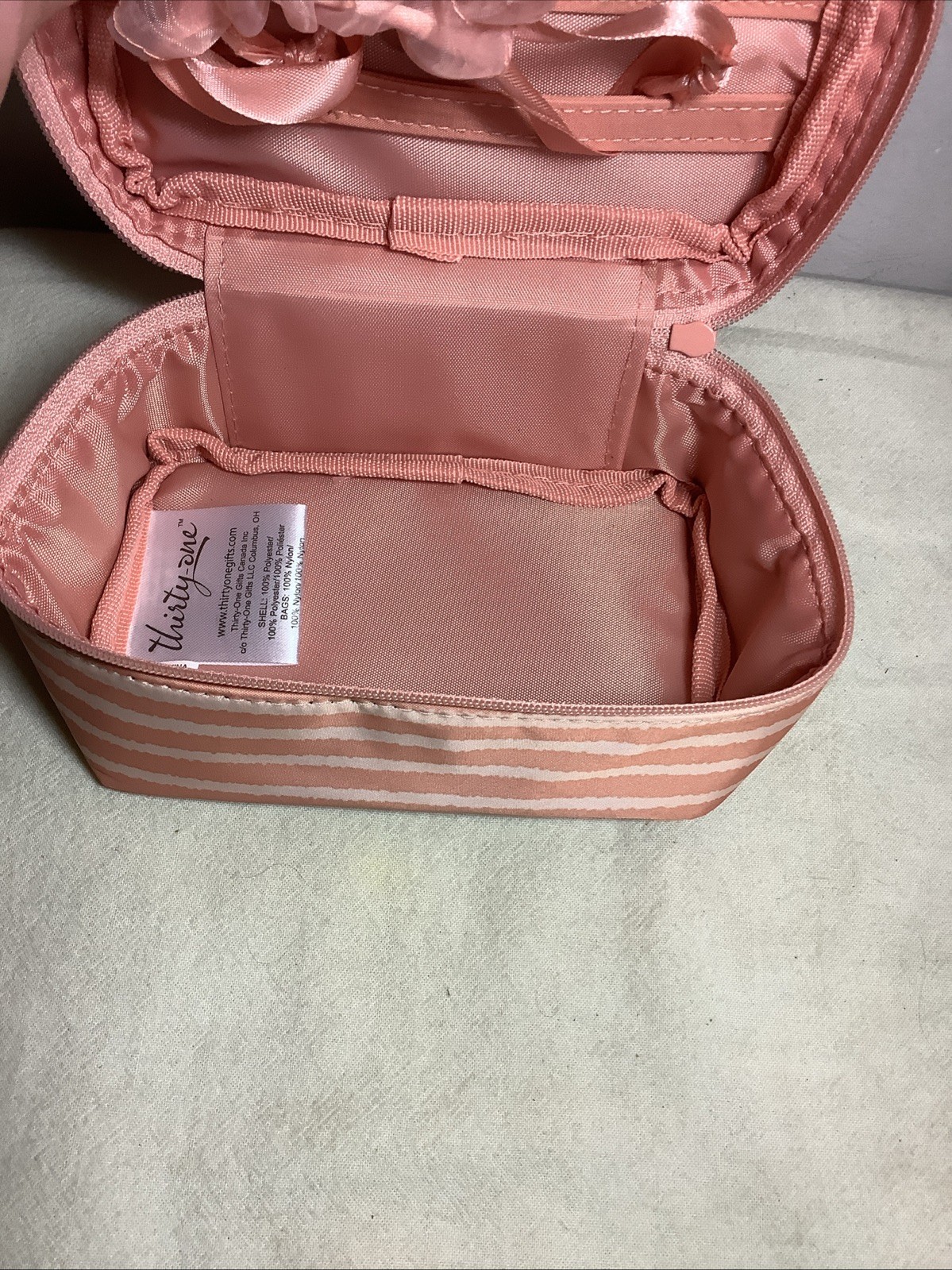 Thirty One Portable/Travel Jewelry Pouch/ Case Peach Stripes EUC