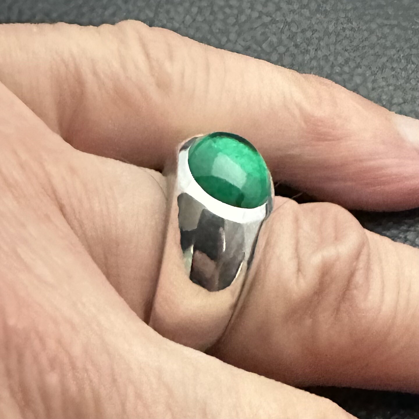 MJG STERLING SILVER Mans RING. 12 X 10mm NANOCRYSTAL EMERALD CAB. SZ 9 3/4