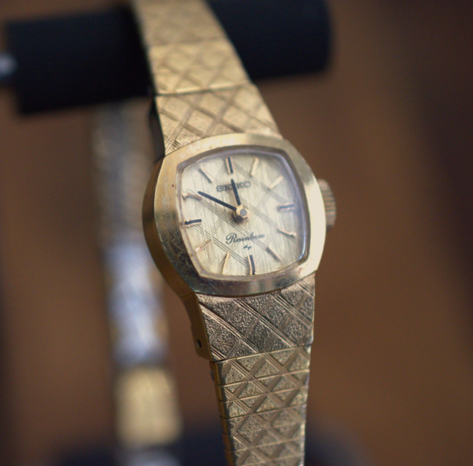 SEIKO RAINBOW Ladies 18k GOld Plated – Mechanical – 11-3370 – NOV 1973