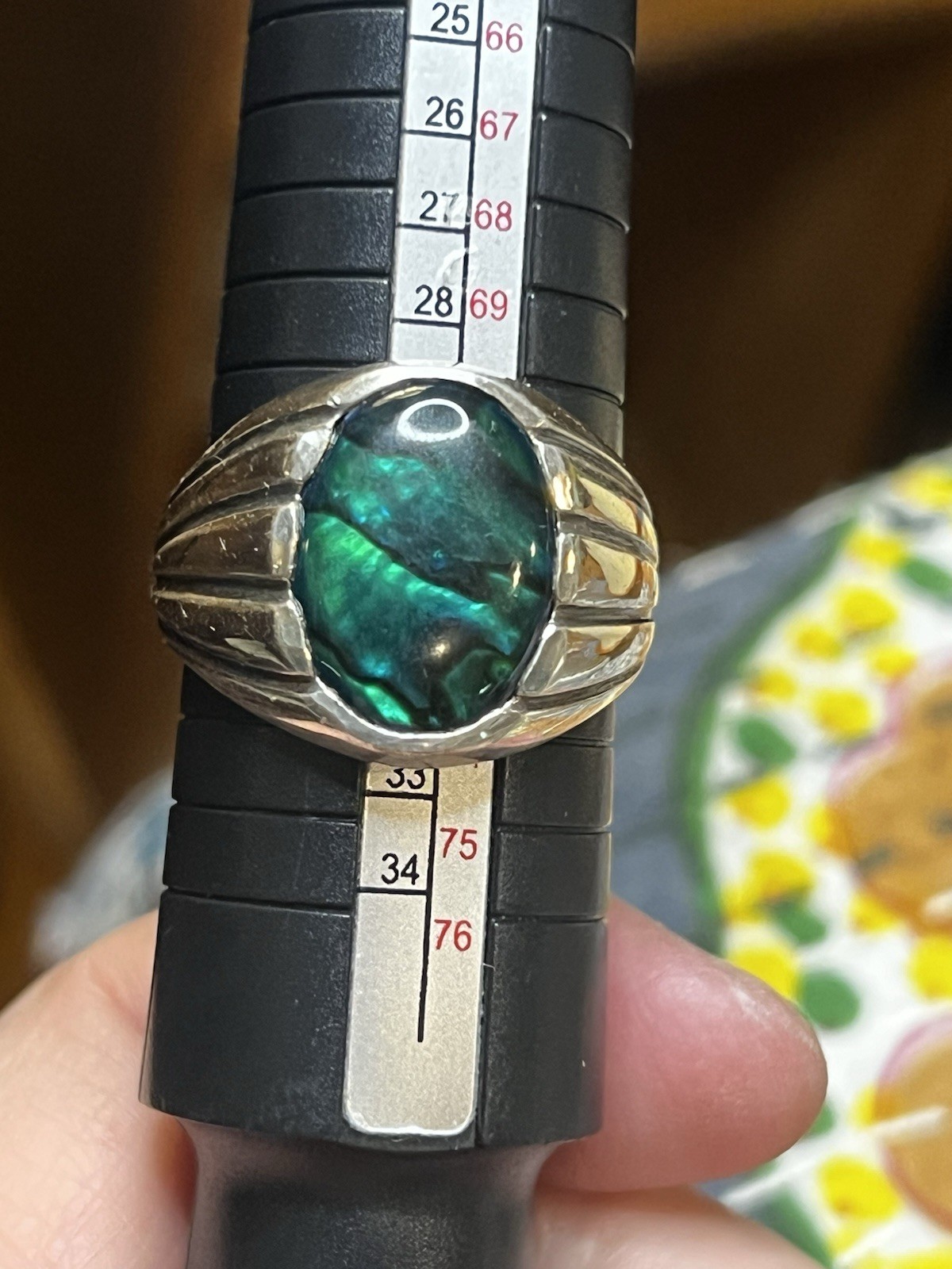 Vintage Sterling Silver Paua Shell Cabochon Ring Sz 14 Heavy 16g Fluted Shoulder