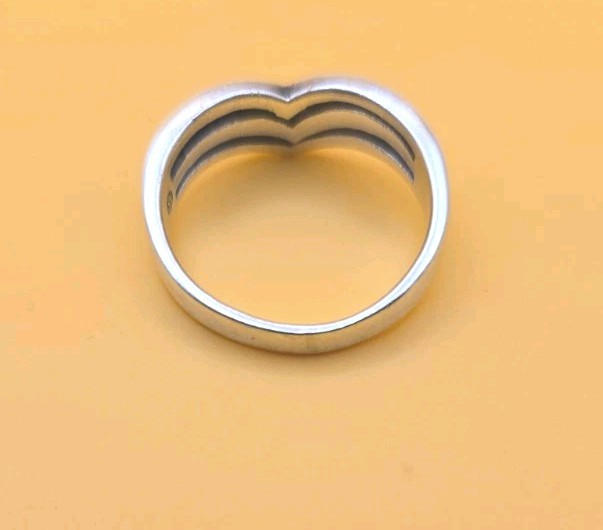 925 PSCL Peter Stone Comp Ltd Chevron Pattern Ring Size 7
