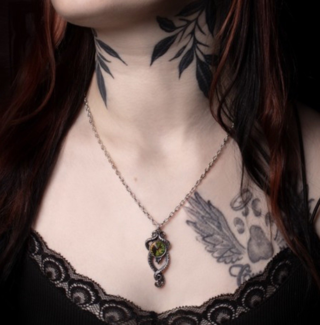 Sealed Alchemy Gothic ‘Light in the Dark’ Pendant Eldritch English Pewter P990