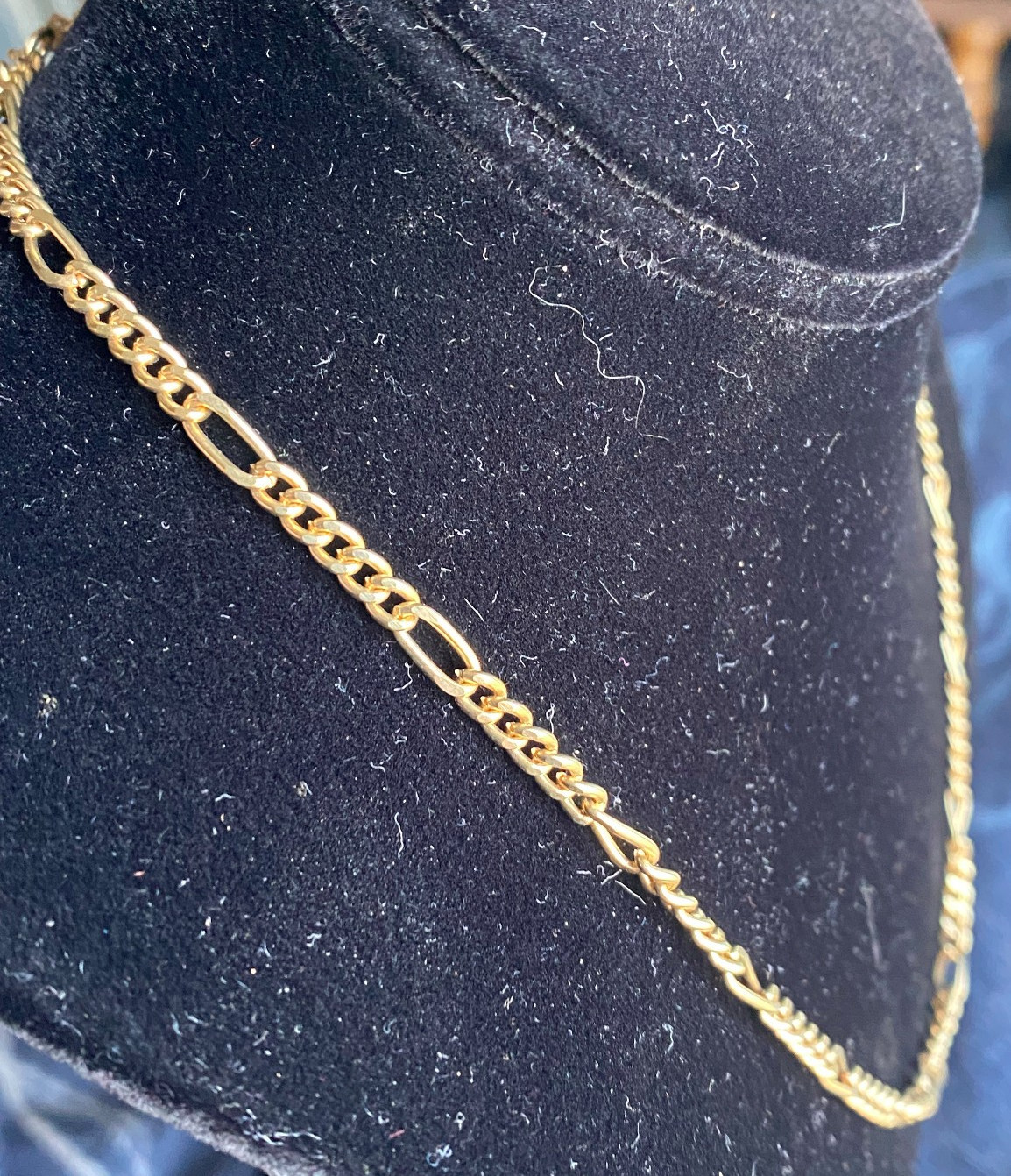 Vintage Gold Tone Flat Figaro Link Chain Necklace Lobster Clasp