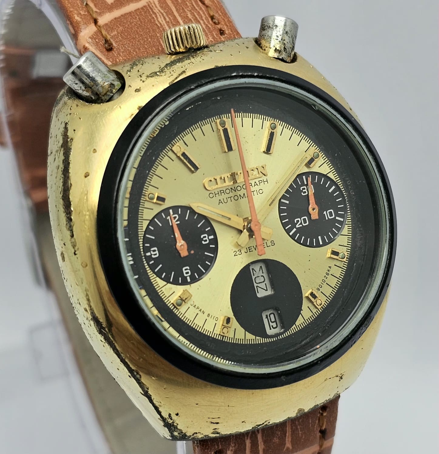 Citizen Brad Pitt Bullhead 67-9020 Chronograph 8110A Vintage Men’s Watch