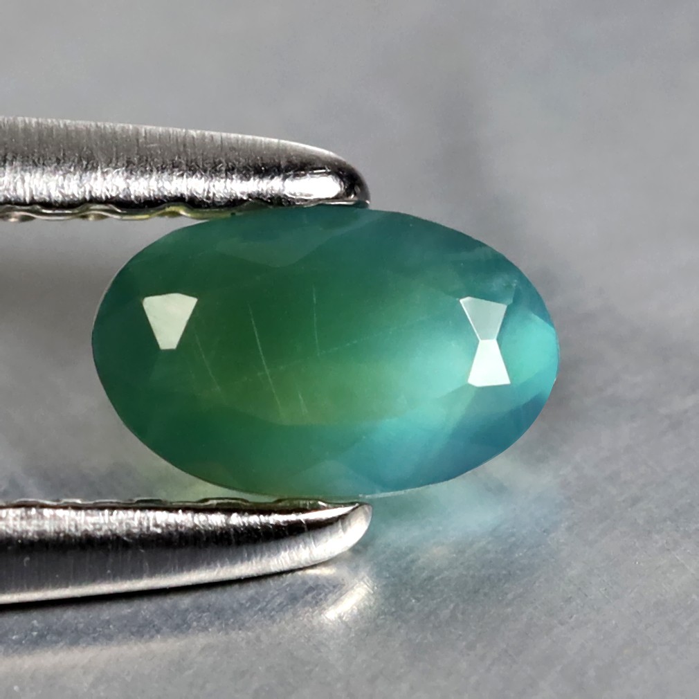 0.26 ct Very good Oval Cut (5 x 3 mm) Green Un-Heated Alexandrite Gemstone