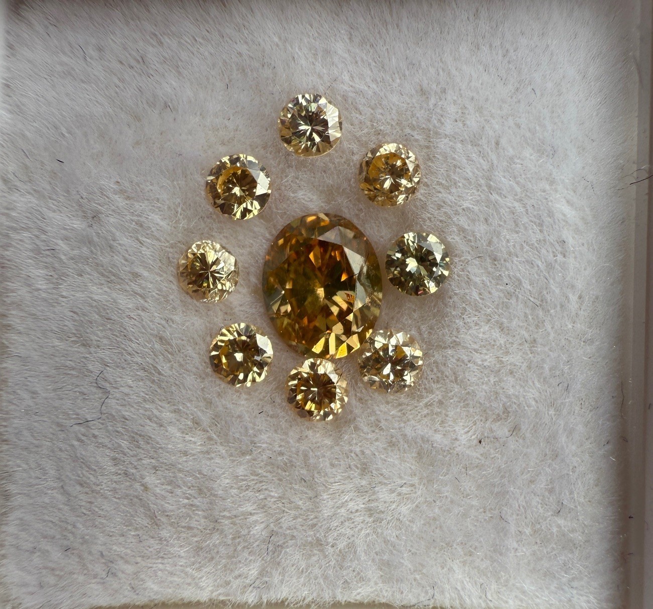 Natural Untreated Earth Mined Loose Diamonds Oval with Round Halo Layout Unique
