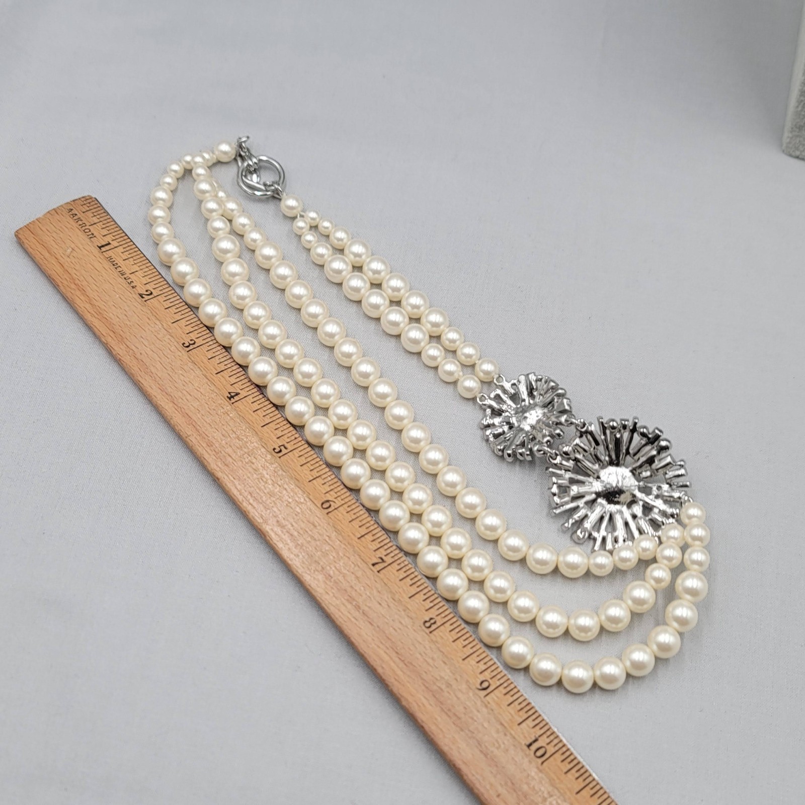 Ann Taylor Rhinestone White Bead Necklace Multi Strand Silver tone Adj