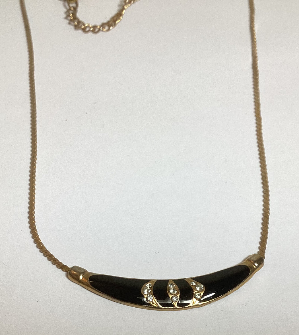 PRETTY VTG 19 1/2” BLACK ENAMEL W/RHINESTONE ACCENTS NECKLACE ADJUSTABLE LENGTH