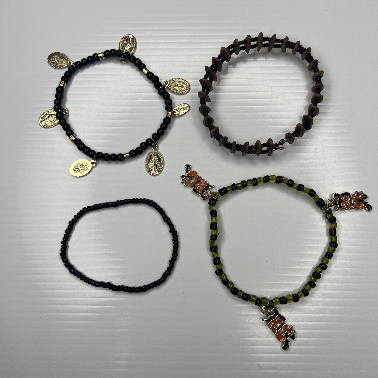 X1 Lot black Glass Beaded Boho Hippie Stretch Alexa’s angels Retro virgin mary