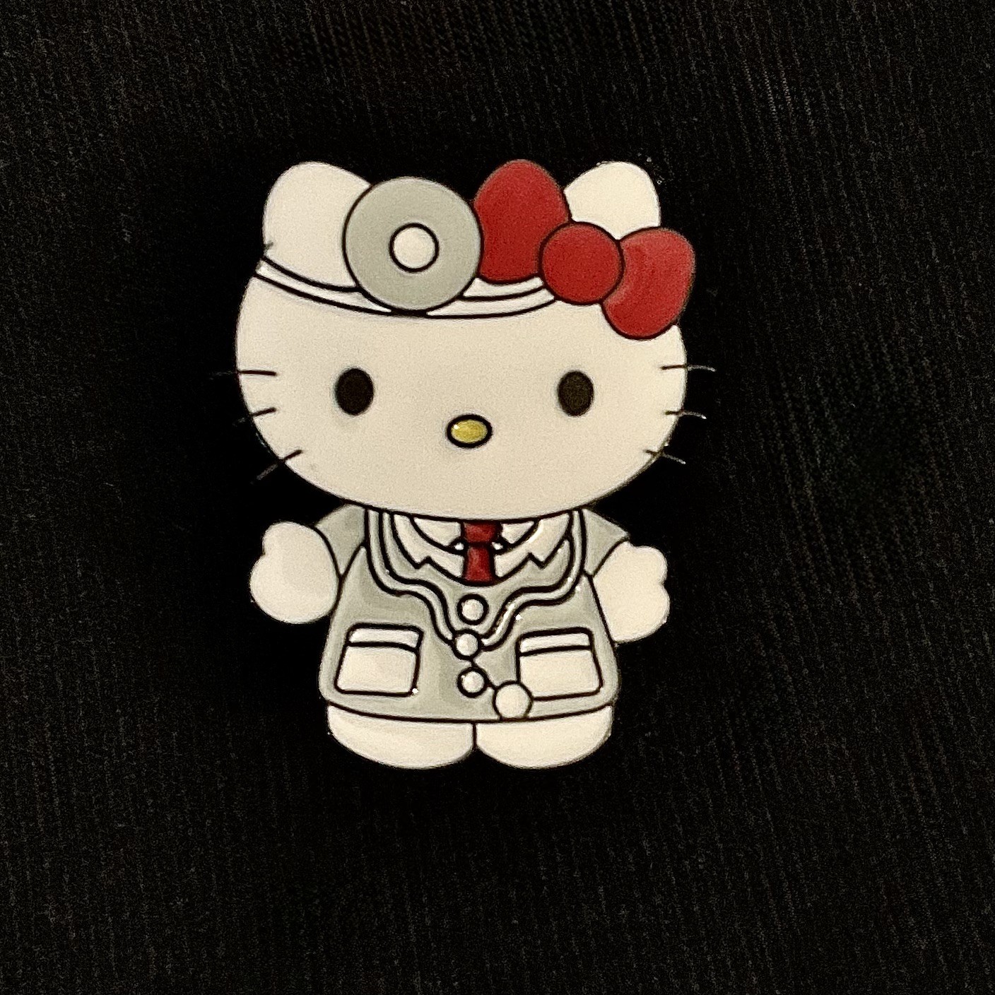 Gray Doctor W/ Red Bow, Hello Kitty, Sanrio, Enamel, Zinc, Alloy, Pin, Brooch.