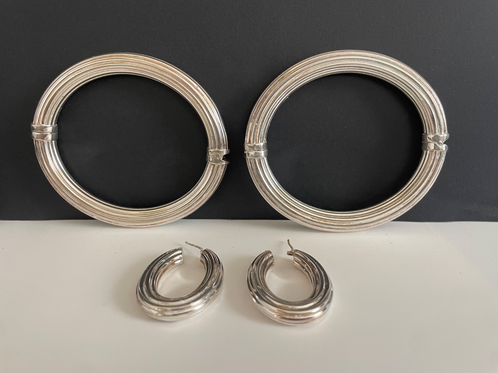 Milor Italy Sterling Silver Set 2 Ribbed Hinged Bangle Bracelets Pair Earrings