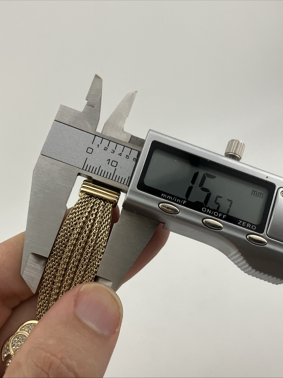 Anne klein Ladies 23mm Watch Hidden Dial Gold Tone Rope Band 6.25″ Ak1046 -RUNS