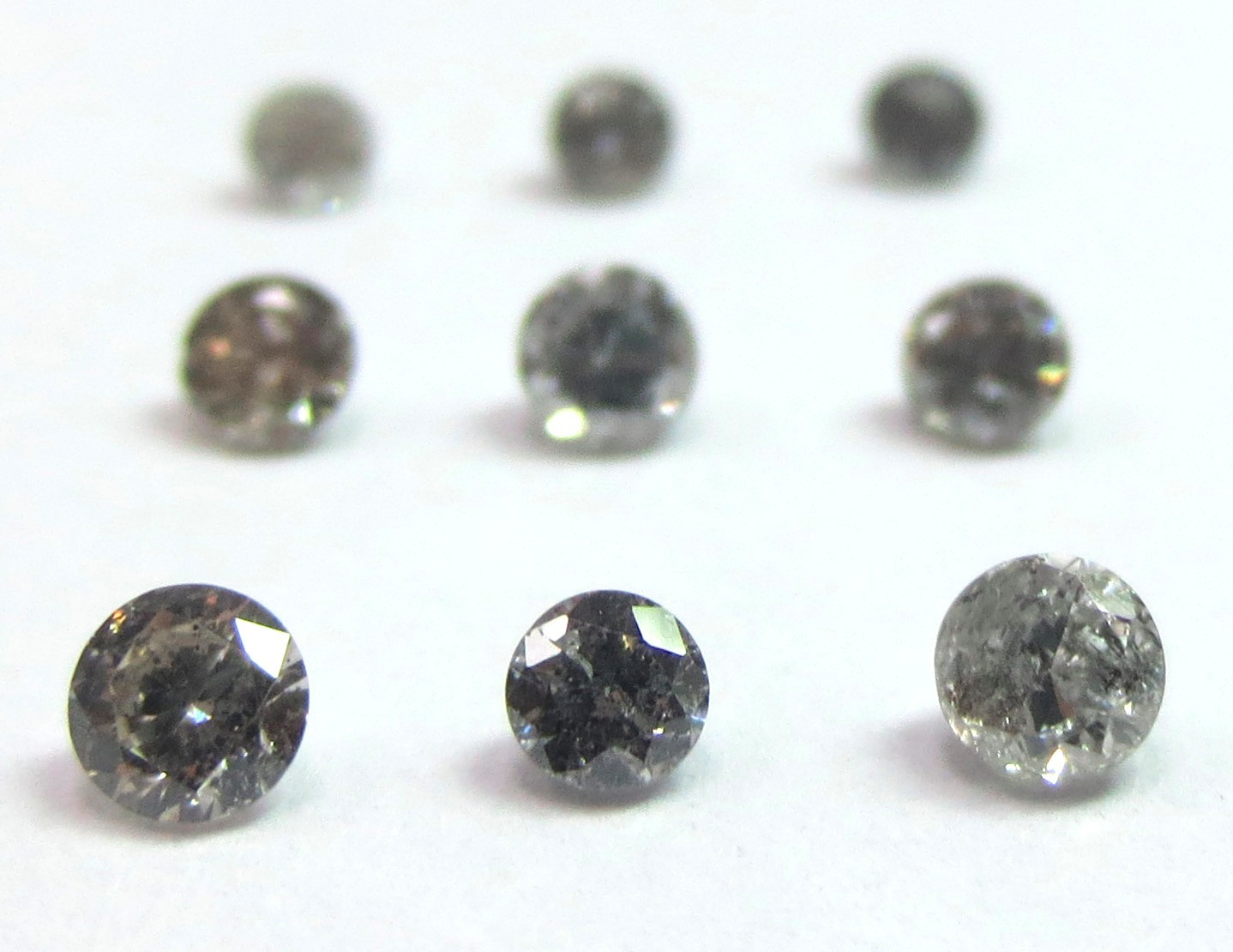 5 1.3mm GREY ROUND BRILLIANT POLISHED DIAMONDS