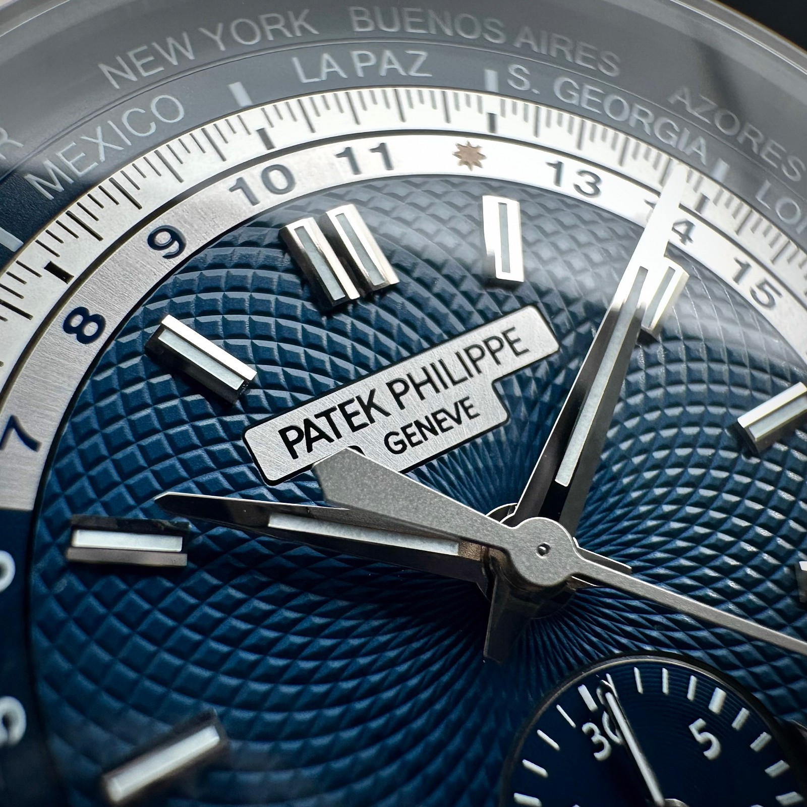 Patek Philippe World Time Flyback Chronograph 5930G White Gold Complete 39.5mm