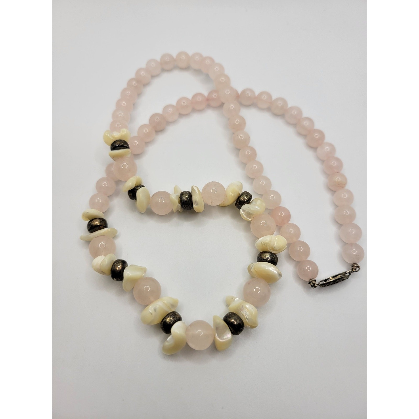 Vintage Rose Quartz Shell Necklace SemiPrecious Gemstone BOHO 1960s MidCentury