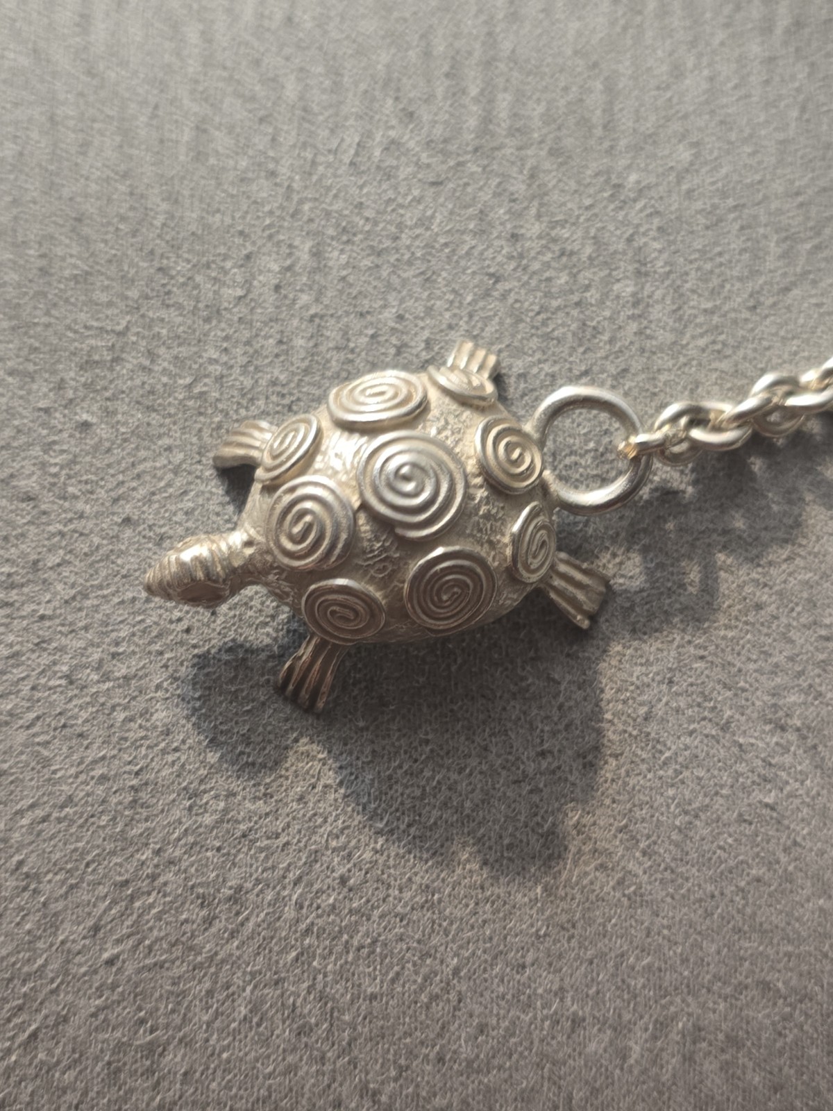 Susan Cummings sterling silver charm necklace African animals abstract tribal