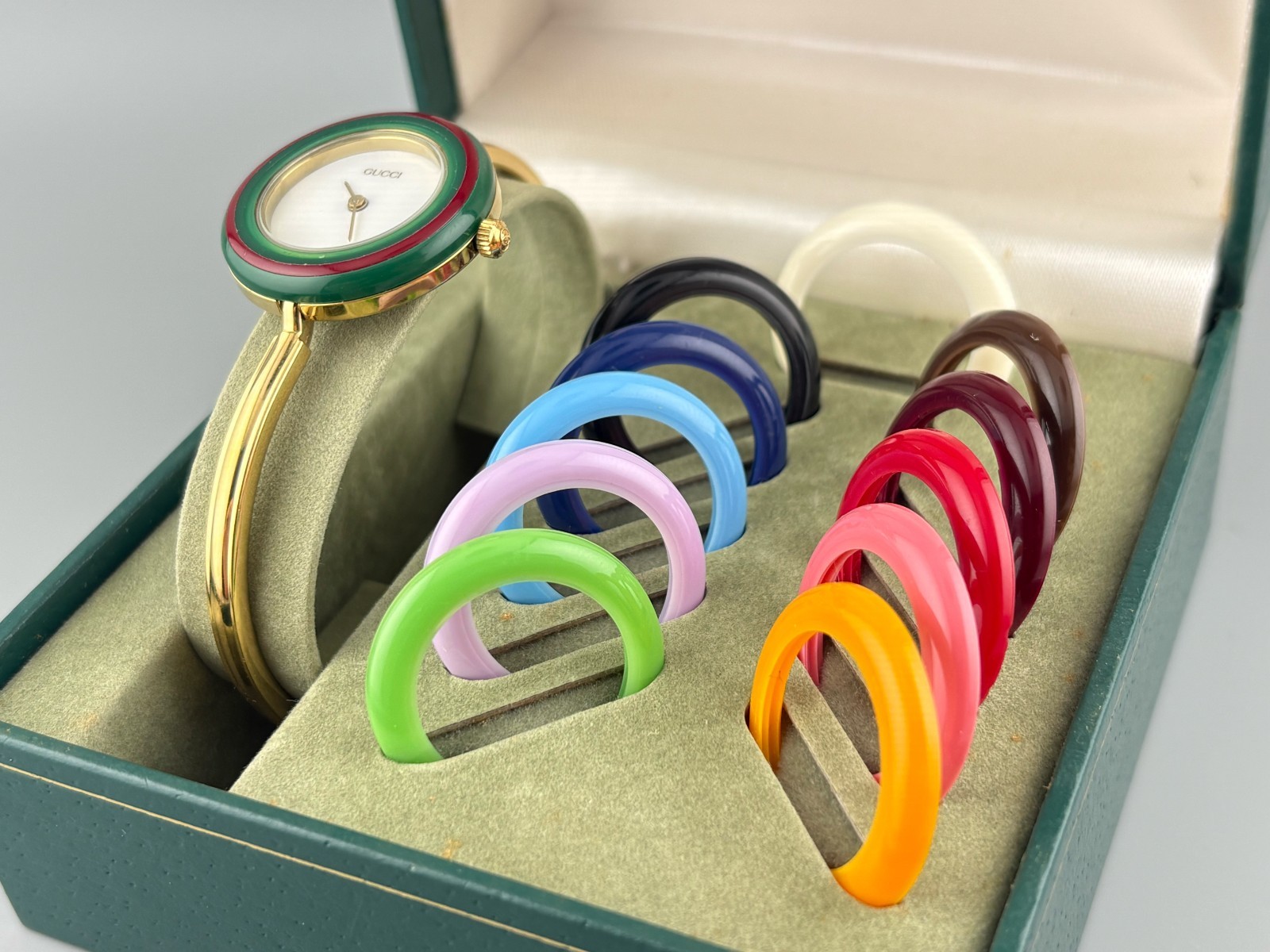 [MINT W/Paper] Gucci Change Bezel 11/12.2 Women Watch Gold 12 Colors