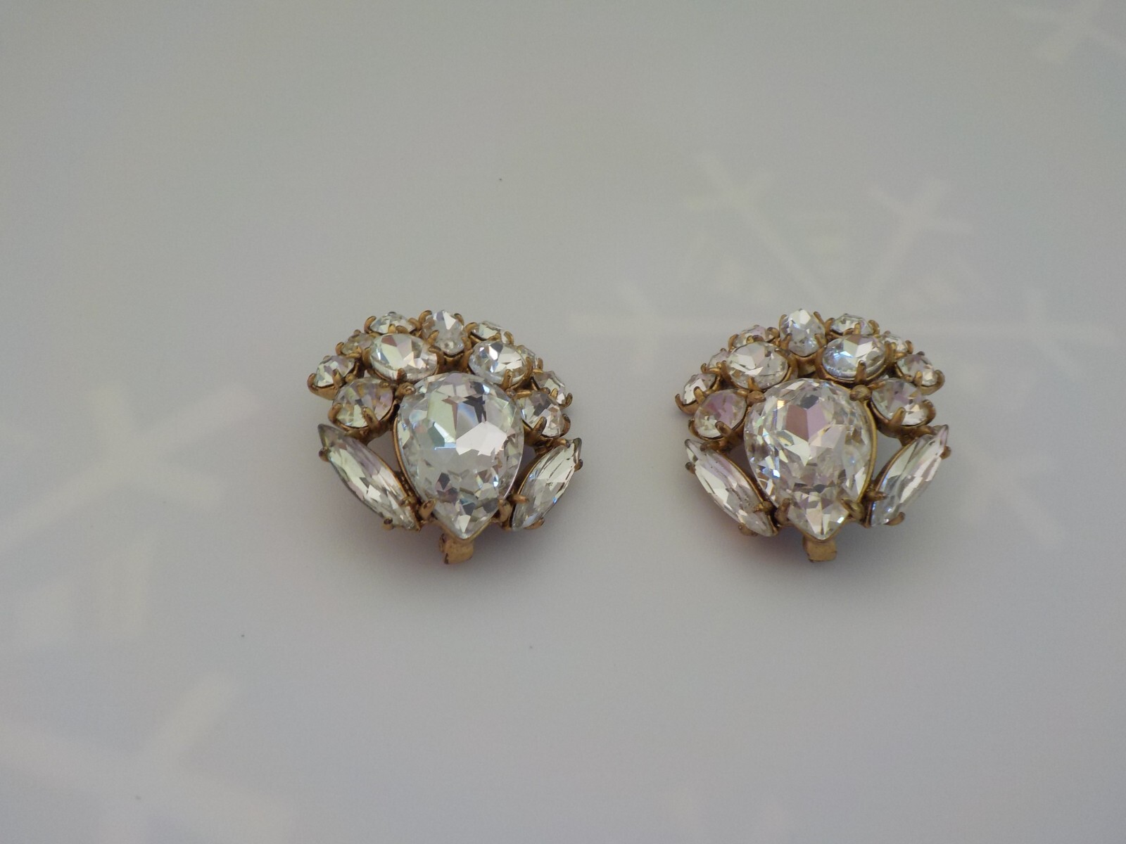 CABI 2 Clear Glass Rhinestone Cluster Removable Chams Only (No Bracelet)