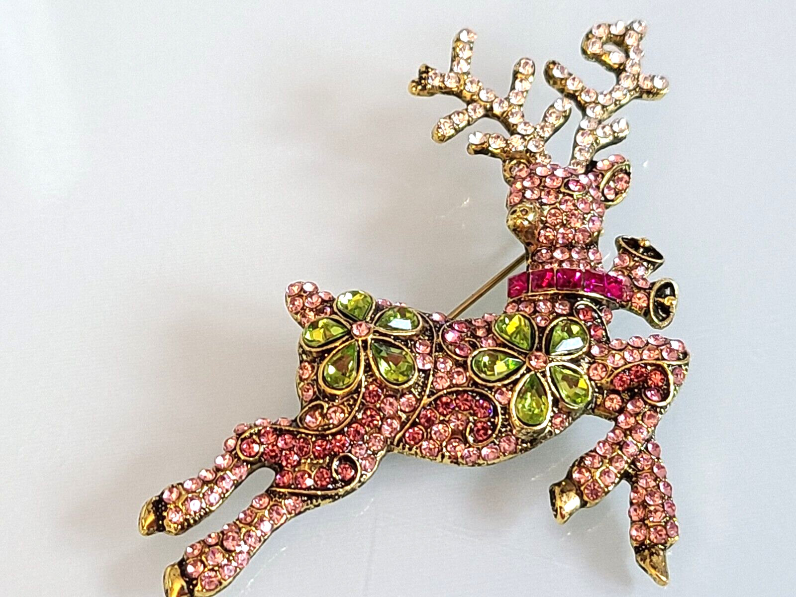 SALE UNBRANDED RARE PINK GREEN HEIDI DAUS “Pretty Prancer” Reindeer Brooch
