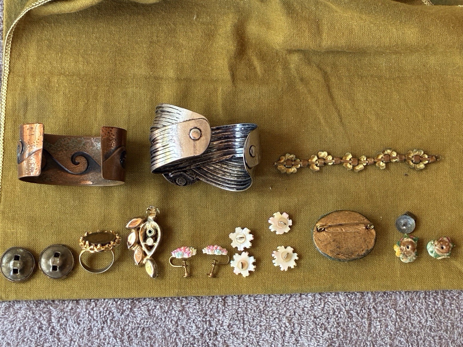 JEWELRY PIECES OF MANY ASST. AGES TYPES, SIZES & FOR MULTIPLE USES~MOST VGC~NICE