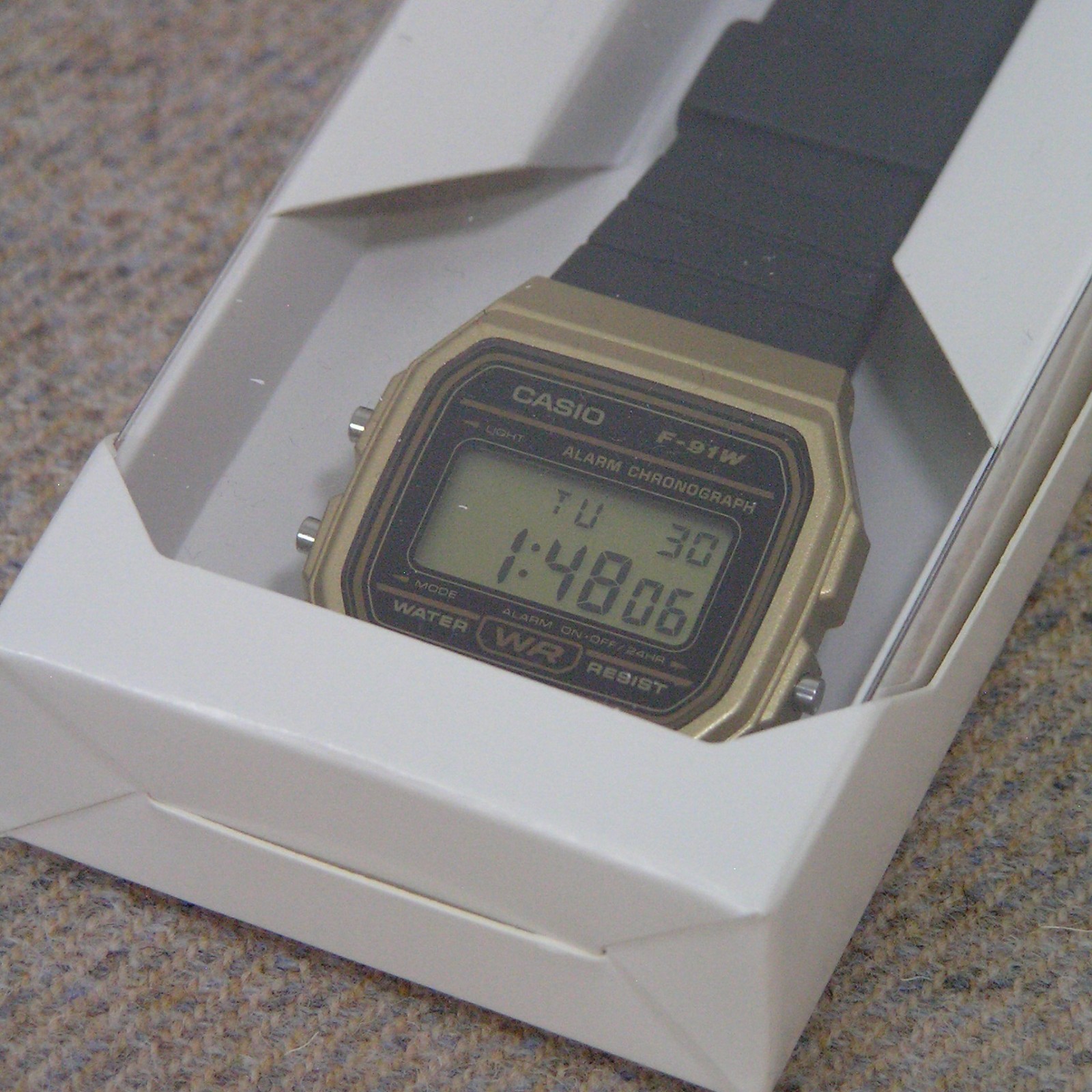 [UK STOCK!] CASIO F-91WM-9AJH GENUINE DIGITAL WATCH – Japan Exclusive Model!