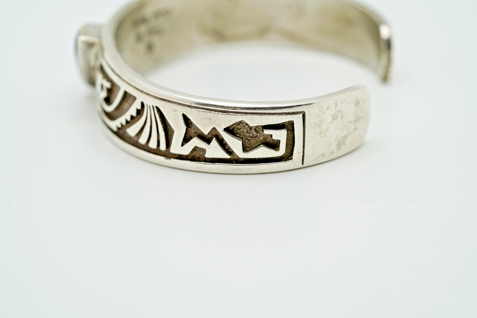 Vintage Navajo Ervin Hoskie Sterling Silver Opal Kokopelli Cuff 2 1/8″ JB33