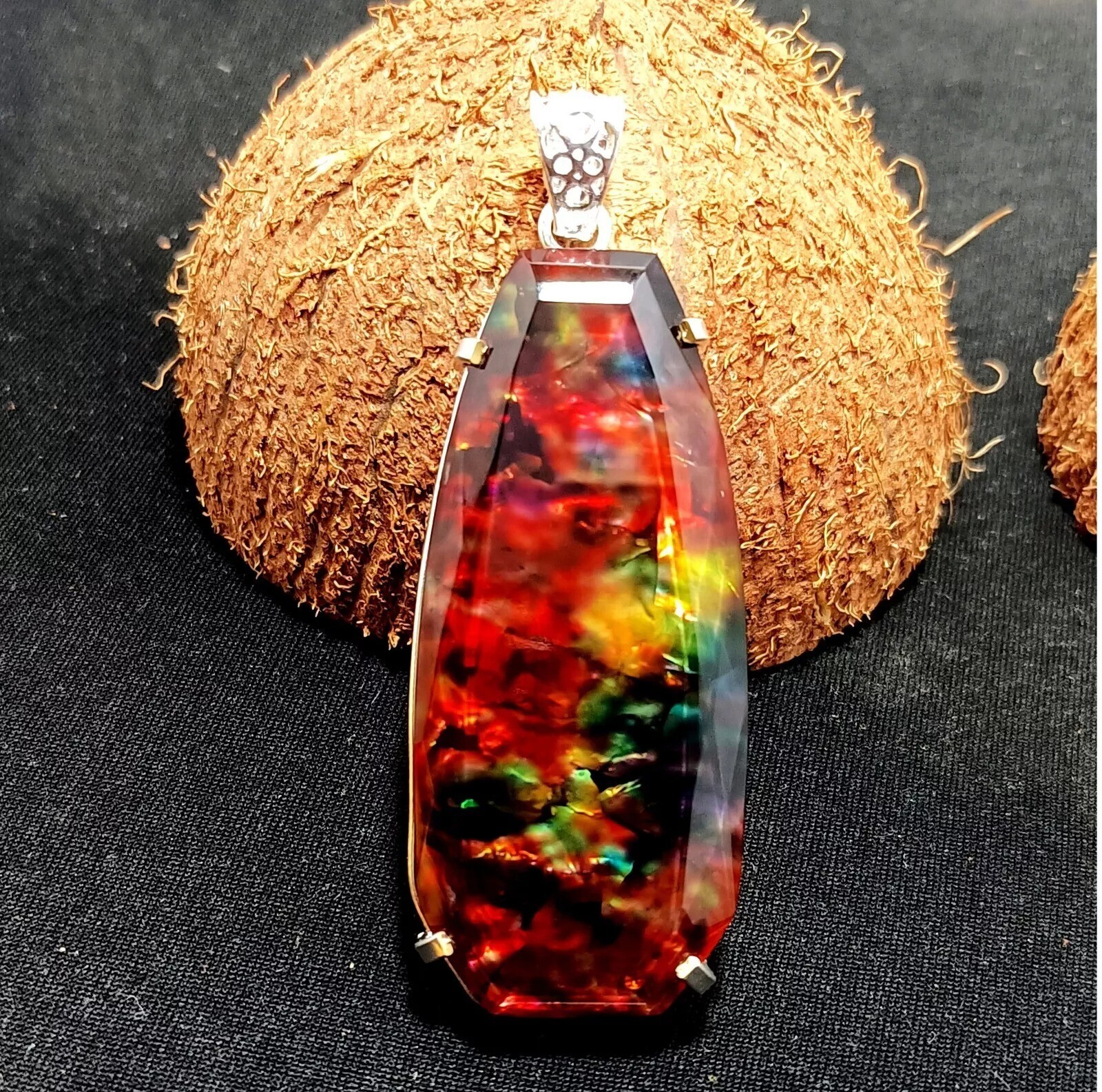 92.57 Ct Natural Ammolite Opal Doublet Pendant Multi-Color Rare Loose GEMSTONE