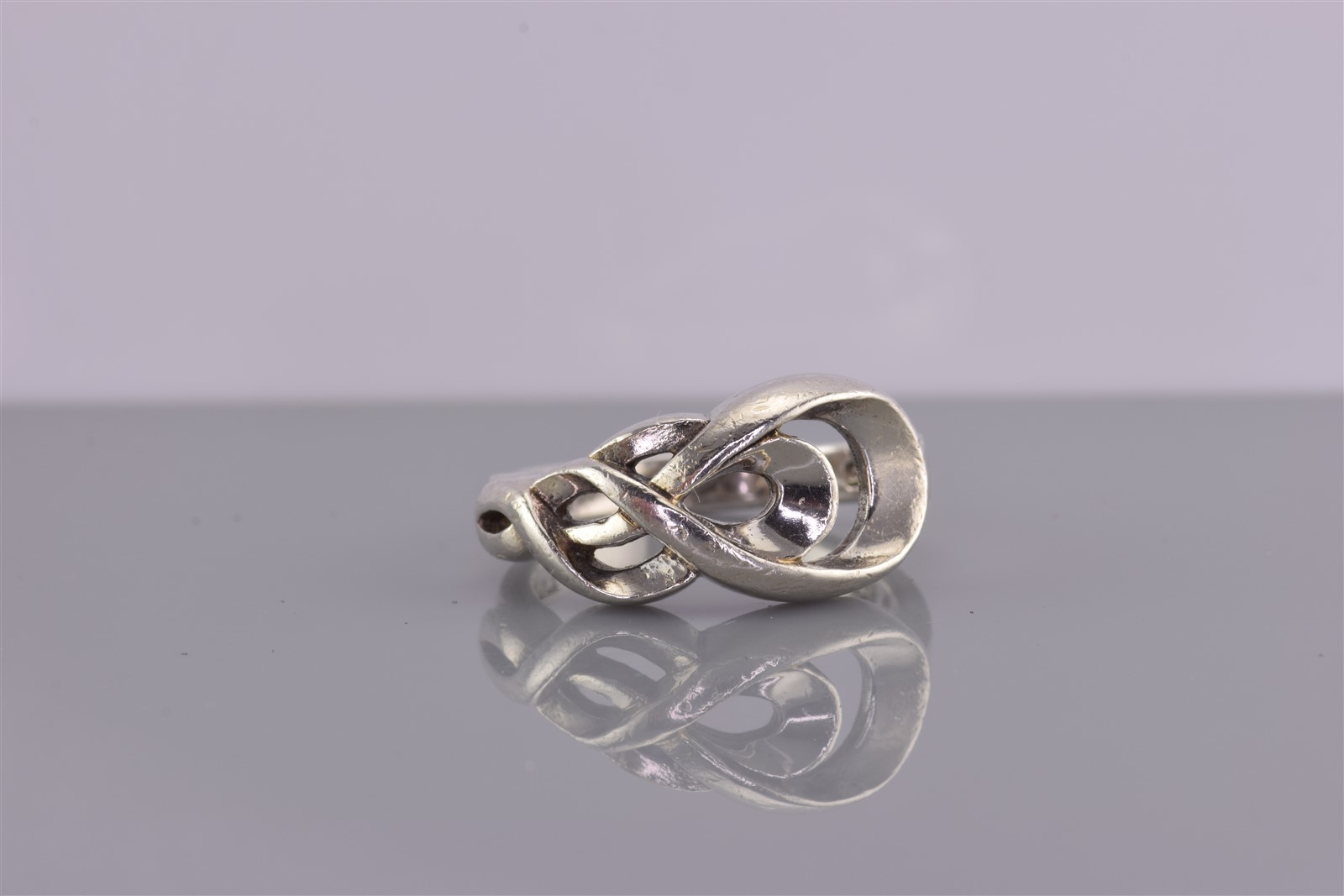 Peter Stone PSCL Sterling Silver Swirled Looped Ribbon Band Ring 925 Sz: 7